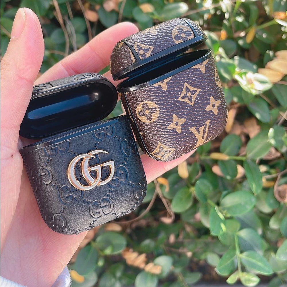 Fashion Designer Air Pod Cases. 2 Designs - Brand New for generation 1 & 2 - Picture 6 of 7